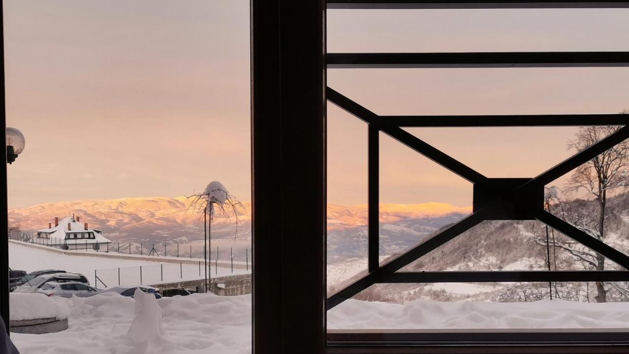 Golden Sky - Milmari Resort&Spa Kopaonik Dış mekan fotoğraf